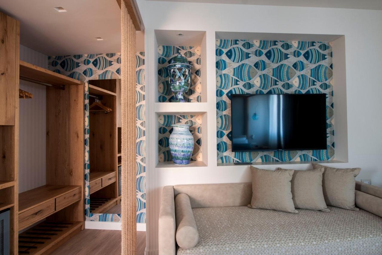 Aqua Boutique Hotel Кастільйоне-делла-Пеская Екстер'єр фото