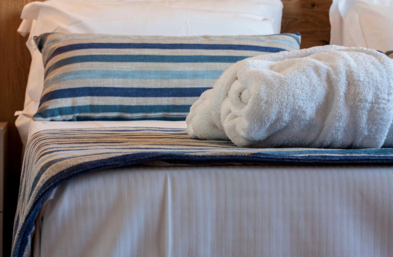 Aqua Boutique Hotel Кастільйоне-делла-Пеская Екстер'єр фото